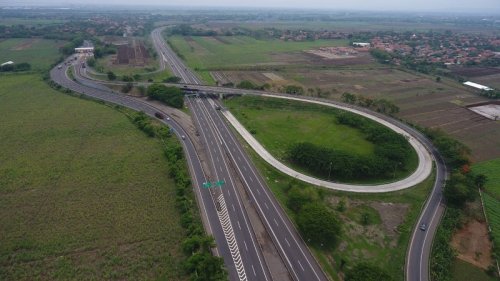 naik-whoosh-ke-stasiun-tegalluar-bisa-lewat-tol-fungsional-ini-cek-jam-operasionalnya