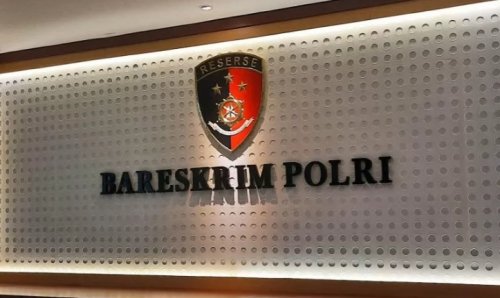 bareskrim-sita-aset-kasus-robot-trading-net89-di-3-lokasi-nilai-total-rp49-miliar