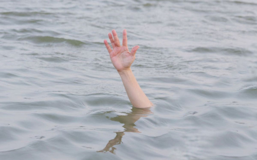 2 Orang Tenggelam di Kali Ancol Belum Ditemukan, Pencarian Dilanjut Besok