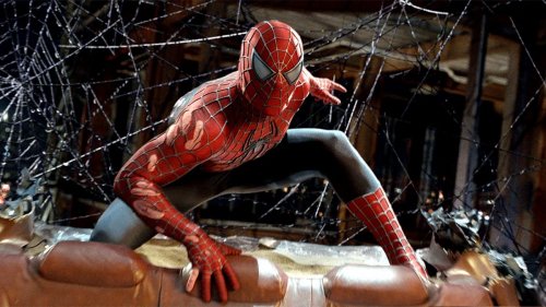 sinopsis-film-spider-man-3-peter-parker-kehilangan-identitas