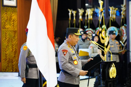 Kapolri Pimpin Upacara Kenaikan Pangkat 10.548 Perwira Polri