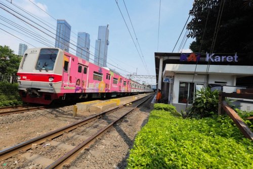 7-fakta-stasiun-karet-bakal-ditutup-penumpang-krl-turun-di-bni-city