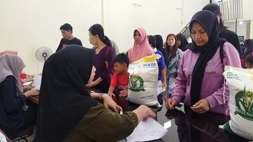 hore-bansos-beras-10-kg-dibagikan-selama-6-bulan-di-2025