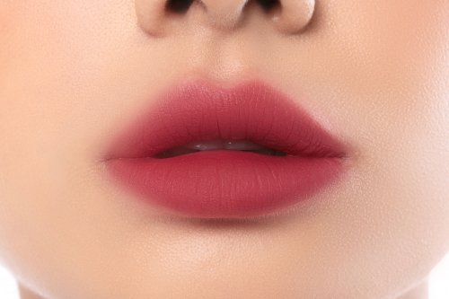 4-hal-yang-perlu-dihindari-untuk-membuat-ombre-lips