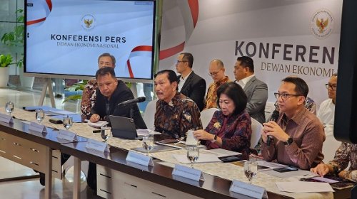 luhut-minta-menteri-prabowo-jangan-sembarangan-ubah-aturan-soal-kek