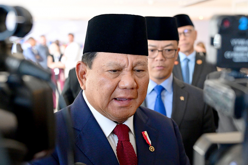 prabowo-terbang-ke-malaysia-hendak-temui-pm-anwar-ibrahim