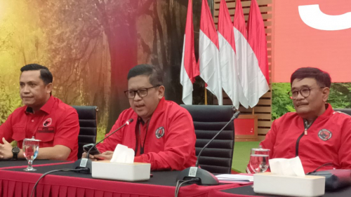 Hasto Bakal Semir Hitam Rambutnya Jelang Penuhi Panggilan KPK
