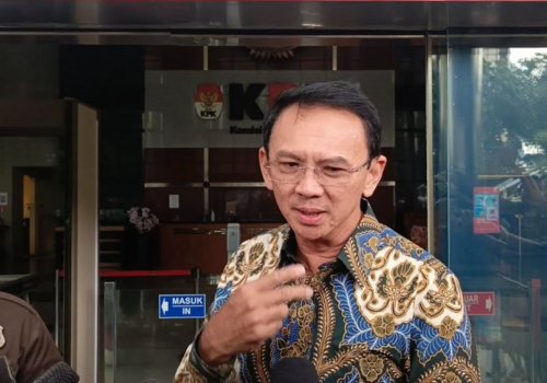 diperiksa-kpk-ahok-kasus-lng-bukan-di-zaman-saya