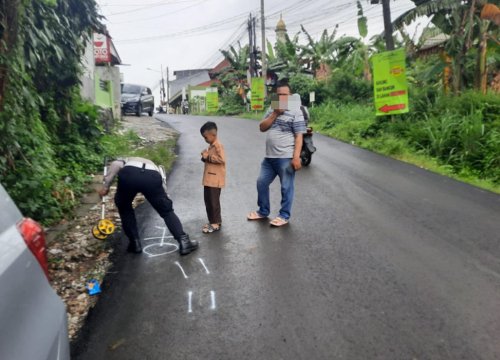 bahaya-pemotor-terjerat-kabel-optik-menjuntai-di-cibinong-2-orang-terluka