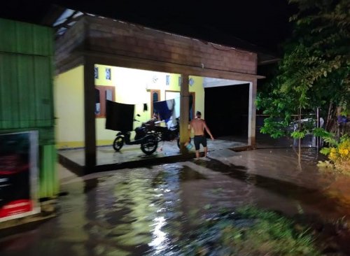 banjir-terjang-3-desa-di-gorontalo-365-jiwa-terdampak