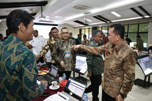 turunkan-angka-kemiskinan-pj-gubernur-sumut-laporkan-capaiannya-ke-kemendagri