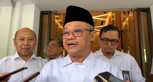 guru-hukum-murid-akibat-nunggak-spp-di-medan-ini-tanggapan-mendikdasmen