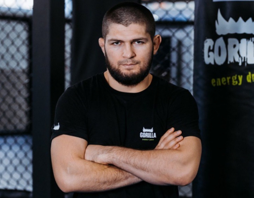 Diusir dari Pesawat, Khabib Nurmagomedov Akui Dapat Perlakuan Kasar dari Pramugari sejak Awal Duduk