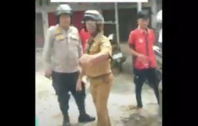 viral-oknum-perwira-polisi-di-prabumulih-tendang-warga-hingga-berdarah-darah