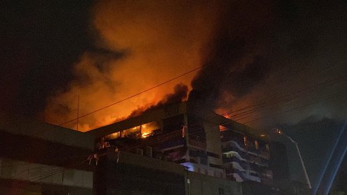 glodok-plaza-9-jam-terbakar-damkar-ungkap-kesulitan-padamkan-titik-api