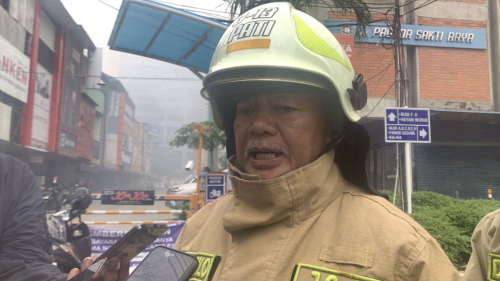 1 Orang Dilaporkan Belum Ditemukan Usai Glodok Plaza Terbakar, Petugas Lakukan Penyisiran
