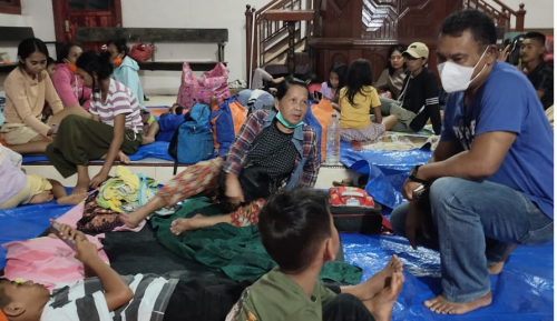 Status Gunung Ibu Naik Level Awas, Warga 6 Desa Mulai Dievakuasi