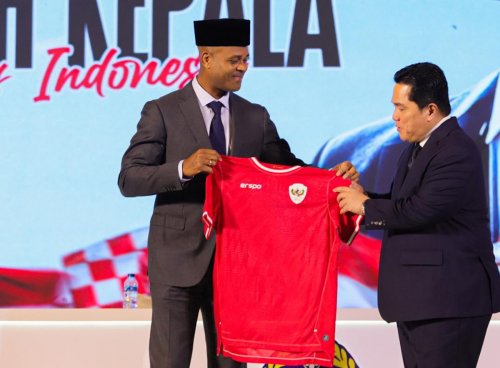 patrick-kluivert-buka-bukaan-erick-thohir-tak-beri-target-loloskan-timnas-indonesia-ke-piala-dunia-2026