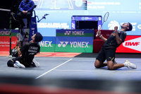 Hasil Semifinal All ...