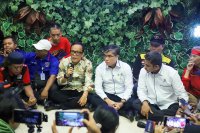 Prabowo Hapus Sistem Outsourcing, Wamenaker: Kalau