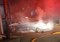 Mobil BYD Seal Keluarkan Asap Pekat dalam Garasi R