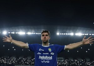 Resmi! Nick Kuipers Tinggalkan Persib Bandung di A