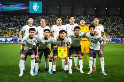 Timnas China Panggil...