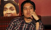 Desta Mahendra Kecel...