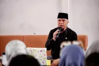Hot Gossip: Heboh Vi...