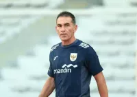 Gerald Vanenburg Ung...