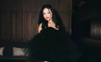 Erika Carlina Serahk...