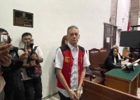 Fariz RM Dituntut 6 ...