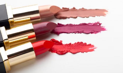 Bye Bye Bibir Kering! Ini Cara Pilih Lipstik yang Tepat